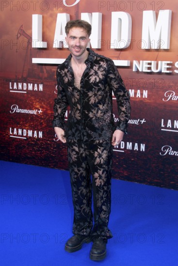 Felix Nieder, LANDMAN, red carpet for the European premiere of the 2nd season of the Paramount+ series at ZOO PALAST, Berlin, 14.11.2025