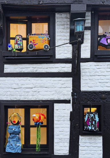 Decorated half-timbered house for the Martin train in Alte Schulstraße, historic old town, Kempen, Lower Rhine, North Rhine-Westphalia, Germany