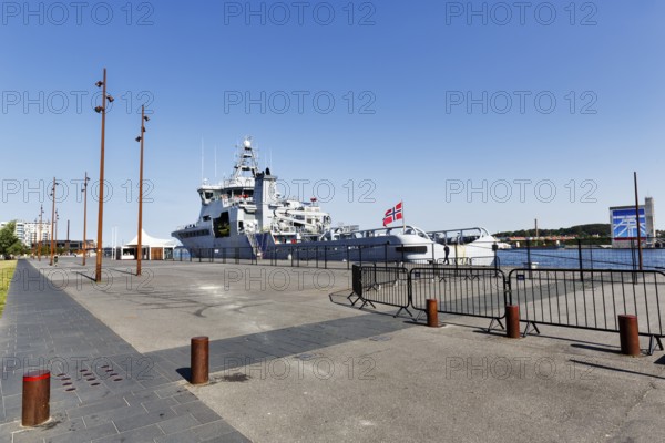 Coast guard, multi-purpose vessel, patrol vessel, Norwegian flag, harbour front, Aalborg, Ålborg, Jutland, Denmark