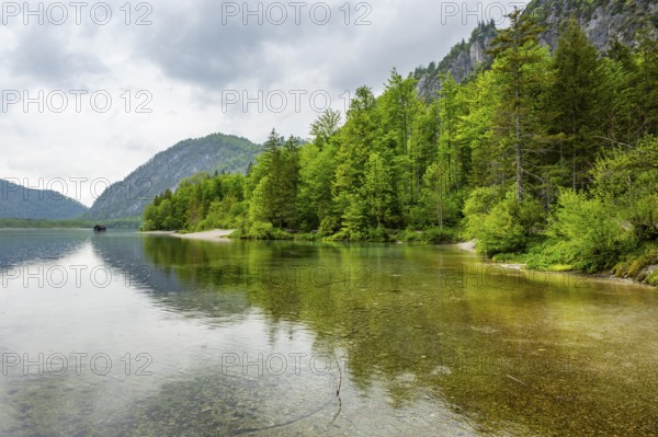 Fishing hut in lake Almsee, Grünau, Almtal, Salzkammergut, Upper Austria, Austria