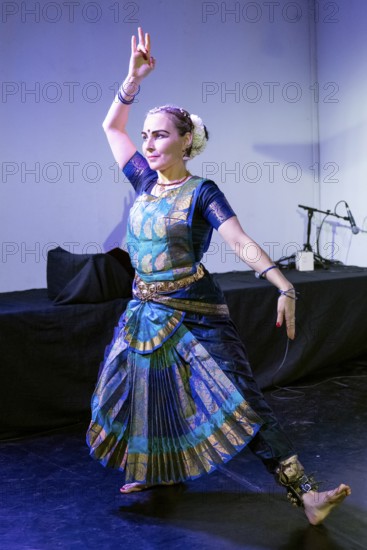 Eva Isolde Balzer, dancer, Hope in Resonance, Carnatic Music and Bharatanatyam Fundrising Evening For Gaza, 08.11.2025, ITZ, intercultural dance center, Berlin, Germany