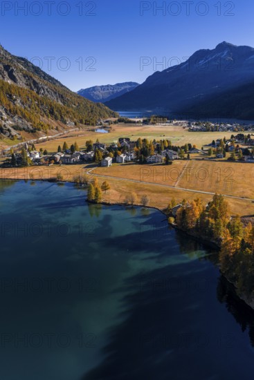 Mountain landscape, mountain lake, larch forest, autumn, autumn discoloration, morning light, sunny, aerial view, Sils Maria, Silser See, Engadin, Switzerland
