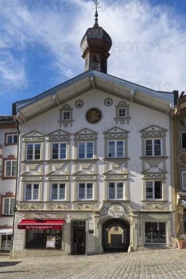 Altes Rathaus, gabled house, Marktstraße, pedestrian zone, Altstadt, Bad Tölz, Upper Bavaria, Bavaria, Germany