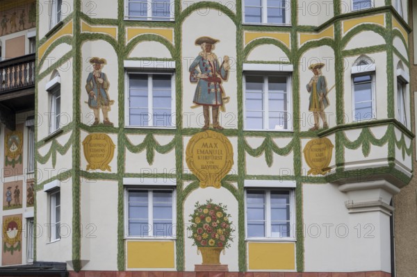 Façade with air painting, Elector Clemens August, Max Emanuel Elector of Bavaria, Elector Karl Albrecht, Kapellengasteig, Bad Tölz, Upper Bavaria, Bavaria, Germany