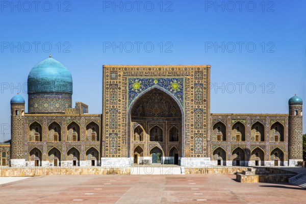 Tillakori Madrasah, Registan Square, ensemble of three madrasas, Samarkand, Uzbekistan