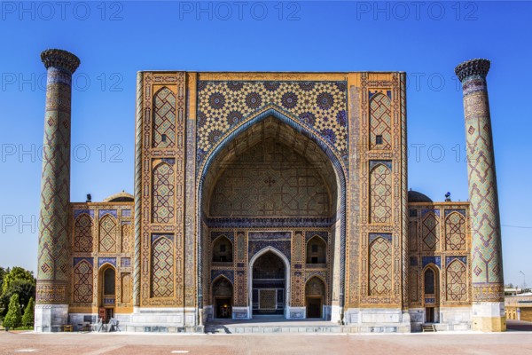 Ulughbek Madrasah, Registan Square, ensemble of three madrasas, Samarkand, Uzbekistan