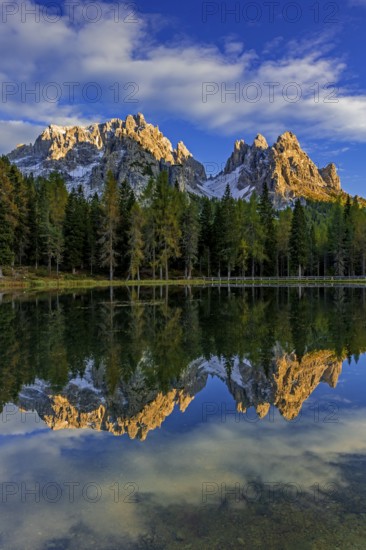 Mountain lake, mountains, reflection, sunny, evening light, Lake Antorno, Lake Antorno, Cadini Group, Dolomites, Italy
