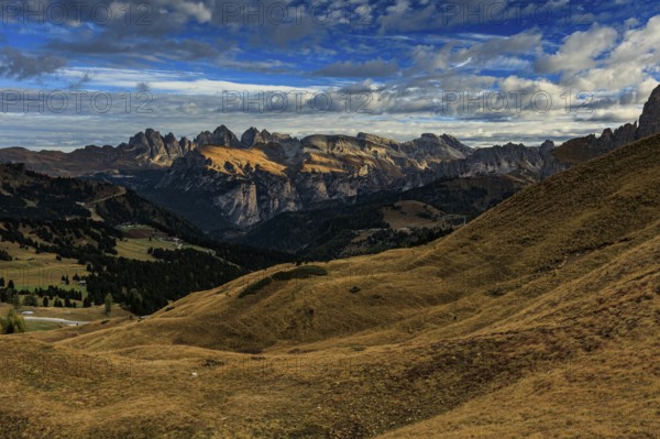 Steep mountains, morning light, clouds, atmosphere, mountain landscape, autumn, Geisler Group, Geisler Peaks, Sella Pass, Dolomites, Italy