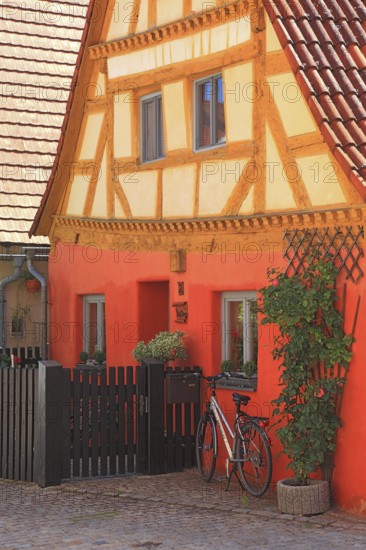 Half-timbered house, historic façade in the old town, town of Heideck in the district of Roth, Middle Franconia, Bavaria, Germany
