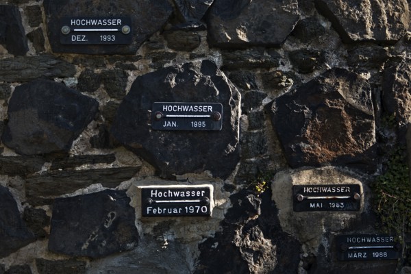 Rhine flood marks on the city wall of Unkel, Neuwied district, Rhineland-Palatinate, Lower Middle Rhine, Rhineland, Germany