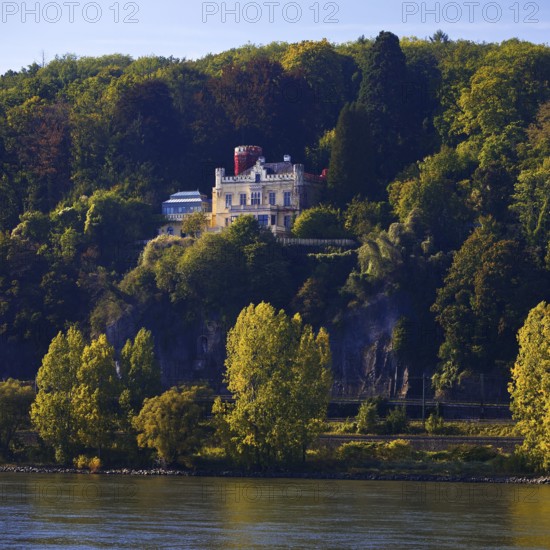Marienfels Castle with Rhine, former residence of entertainer Thomas Gottschalk, Remagen, Rhineland-Palatinate, Germany