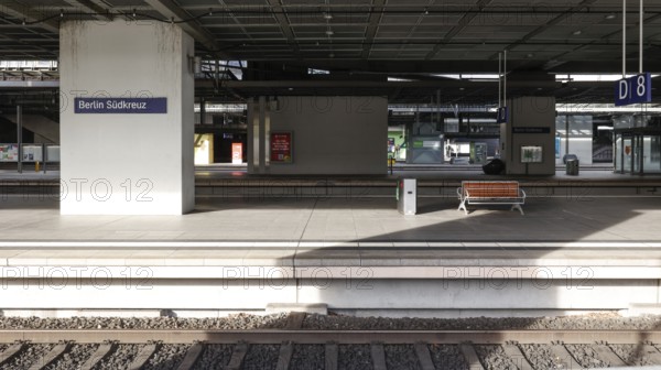 Empty platform at Berlin Südkreuz station, 31.10.2025. There are no ICE trains stopping at Südkreuz station as the station is closed to long-distance and regional traffic due to construction as part of the Dresden Railway, Berlin, Germany