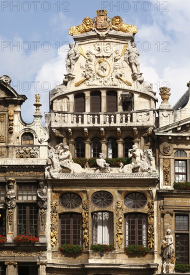 Baroque guild house of river boatmen (Le Cornett, the cornucopia) at the Grand Palace, Brussels, Belgium