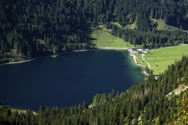 View of Vilsalpsee, Allgäu Alps, Tannheim, Tannheimer Tal, Tyrol, Austria