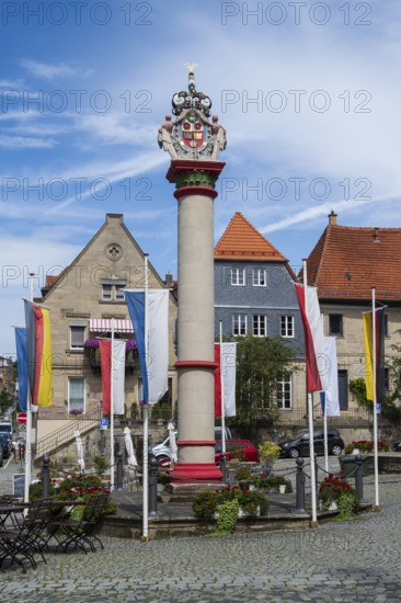 Melchior-Otto-Platz with Ehrensäule, Obere Altstadt, Kronach, Upper Franconia, Franconia, Bavaria, Germany