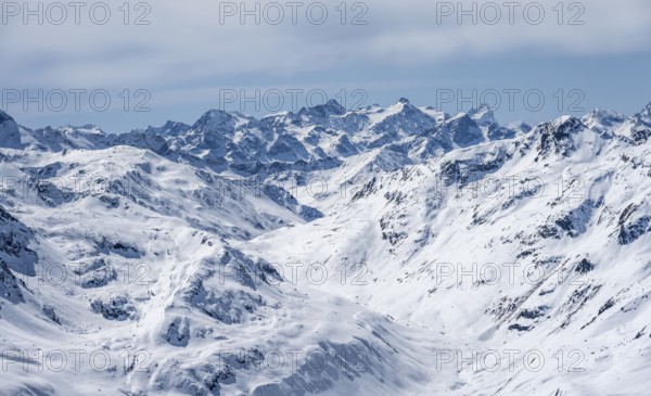 View of mountain panorama with mountain peaks of the Bernina Group, mountain landscape in winter, Albula Alps, Rhaetian Alps, Grisons, Switzerland