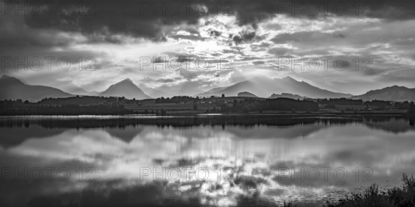 Sunset, Hopfensee, Hopfen am See, near Füssen, Ostallgäu, Allgäu, Bavaria, Germany