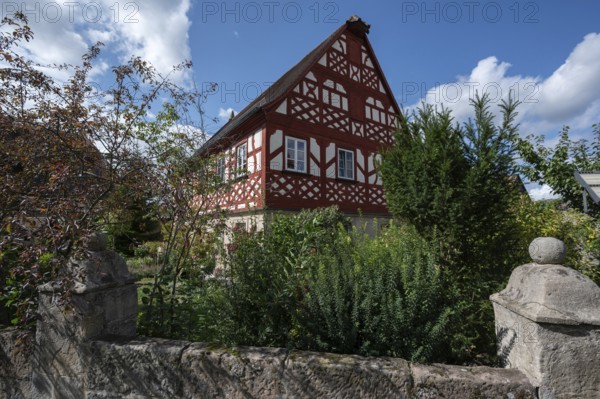 Fortified church rectory, built in 1700, Hannberg, Middle Franconia, Bavaria, Germany