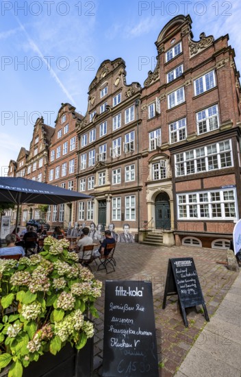 Restaurant and historic brick building in Peterstraße, Komponistenviertel, Neustadt, Hamburg, Germany