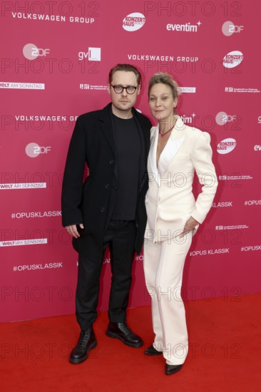 Jeanette Hain with son Jonas Hain, Opus Klassik 2025, award ceremony at the concert hall Berlin, 12 October 2025