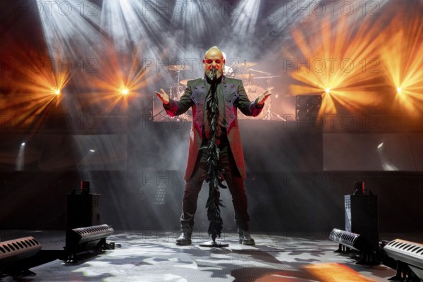 Martin Engler, Singer, Mono Inc., Dark-Rock Band, D, live on Live 2025 Tour at Columbiahalle Berlin on 10 October 2025