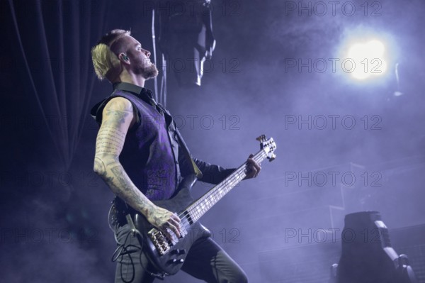 Ilja John Lappin, bass player, Mono Inc., Dark-Rock Band, D, live on Live 2025 Tour at Columbiahalle Berlin on 10 October 2025