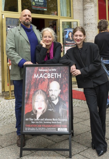 Tibor Locher, Irene Christ and Johanna Marie Bourgeois at the annual press conference for the 2025/2026 season at the Theater am Frankfurter Tor. Berlin, 07.10.2025