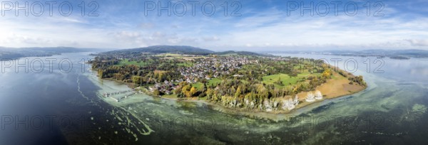Aerial view, panorama of the Höri peninsula with the headland, called Hornspitze, nature reserve, behind it the village of Horn, on the right on the horizon the town of Radolfzell on Lake Constance, on the left Lake Rhine with the Swiss lakeshore, Gaienhofen, district of Constance, Baden-Württemberg, Germany