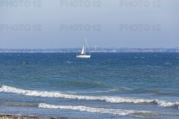 Sailboat, waves, swell, Baltic Sea, Geltinger Birk nature reserve, Nieby, Schleswig-Holstein, Germany