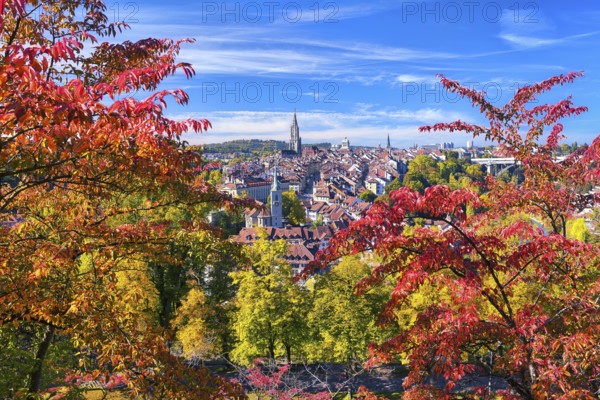 View of Bern's old town with colourful cherry trees, UNESCO World Heritage Site, Canton of Bern, Switzerland