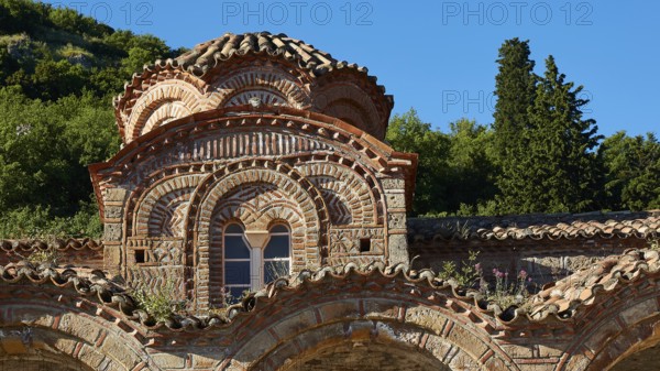 Church of Agia Sophia from the 14th century AD, Detailed view of Byzantine architecture with window and roof, Mystras, Mistra, UNESCO World Heritage Site, Medieval Byzantine ruined city, northwest of Sparta, foothills of the Tyagetos Mountains, Peloponnese, peninsula, Greece