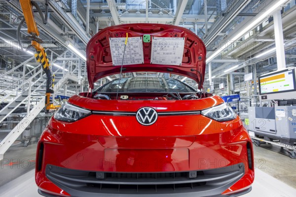 Electric car production in the assembly halls of VW in Zwickau. VW logo, Zwickau, Saxony, Germany