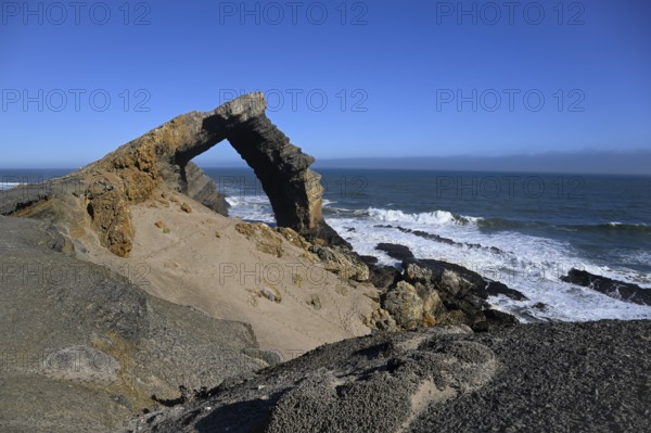 Arch rock, 55 metre high limestone arch, restricted diamond area, near Lüderitz, Karas region, Namibia