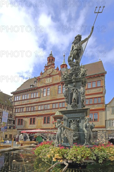 Neptune Fountain with sculpture of Neptune Roman god of the sea with trident, Renaissance Town Hall, Am Markt, Tübingen, Neckartal, Baden-Württemberg, Germany