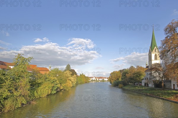 Collegiate church of St. Moriz built 14th century on the Neckar in autumn, Neckar riverbank, cityscape, river landscape, Rottenburg am Neckar, Neckar valley, Baden-Württemberg, Germany