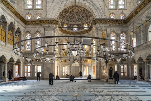 Interior of the Nuruosmaniye Mosque or Nûruosmâniye Camii in Fatih, Istanbul, Turkey