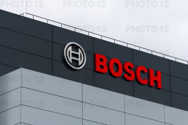 Modern, flat building with Bosch logo and cloudy sky in the background, Waiblingen, Baden-Württemberg, Germany