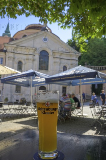Biergarten Kloster Weltenburg, Kelheim, Bayern, Deutschland