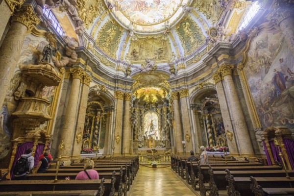 Innenaufnahme Kirche Kloster Weltenburg, Kelheim, Bayern, Deutschland