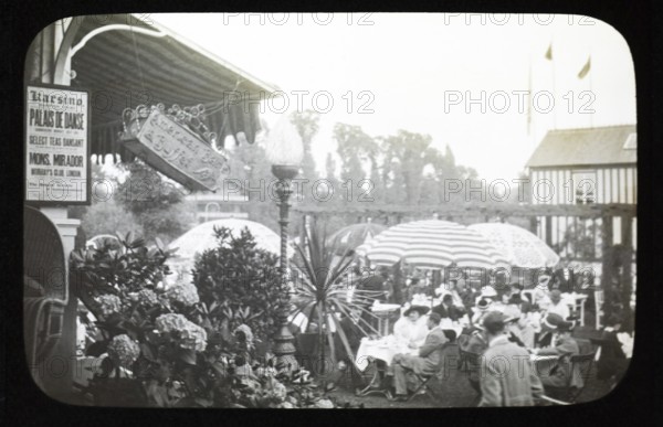 People enjoying pleasure gardens at the Karsino of Fred Karno, Tagg's Island, Molesley, London, England, UK 1920s or 1930s