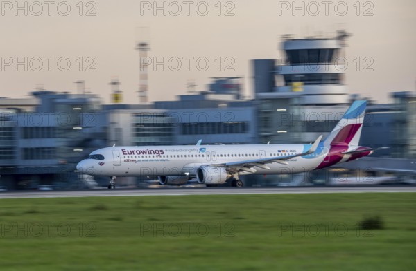 Eurowings Airbus A321Neo, beim Start auf dem Flughaben Düsseldorf, DUS, Nordrhein-Westfalen, Deutschland