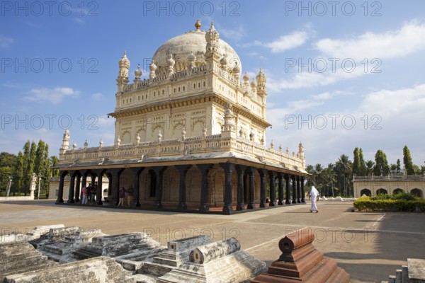 Gumbaz or mausoleum of Tipu Sultan and his family, Srirangapatna, Karnataka, India