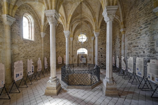 Double chapel, Chapel of St Martin in the Romanesque style, Imperial palace of the Staufers in the Romanesque style, Castle complex and fortifications, Interior, Interior, Cheb, Eger, Egerland, Bohemia, Czech Republic, Czech Republic