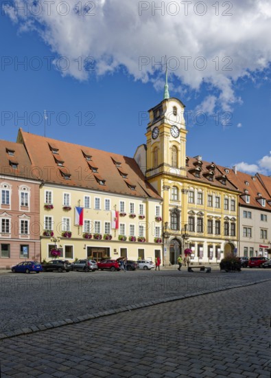 Old town centre and town hall in Baroque style, protected cultural monument, market square, Cheb, Eger, Egerland, Bohemia, Czech Republic, Czech Republic