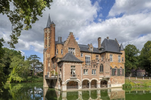 15th century neo-Gothic Wissekerke Castle, Kasteel van Wissenkerke in the village Bazel near Kruibeke, East Flanders, Belgium