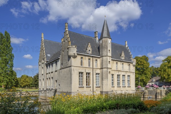 Kasteel Cortewalle, 15th century moated castle in Flemish Renaissance style at Beveren in summer, Waasland, East Flanders, Belgium