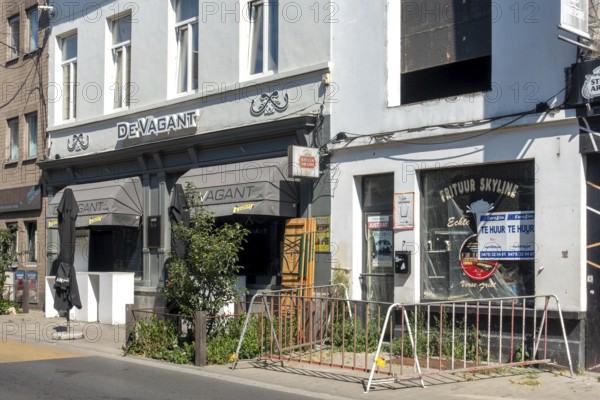 Snackbar, snack bar for rent in the Overpoortstraat, Overpoort street, nightlife district for students in the city Ghent, East Flanders, Belgium