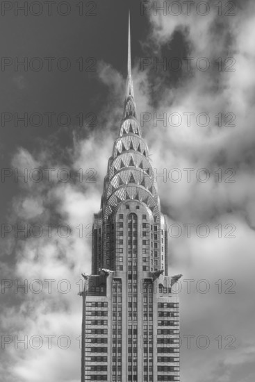 Crysler Building, built in Art Déco style in 1928, black and white, New York City, USA