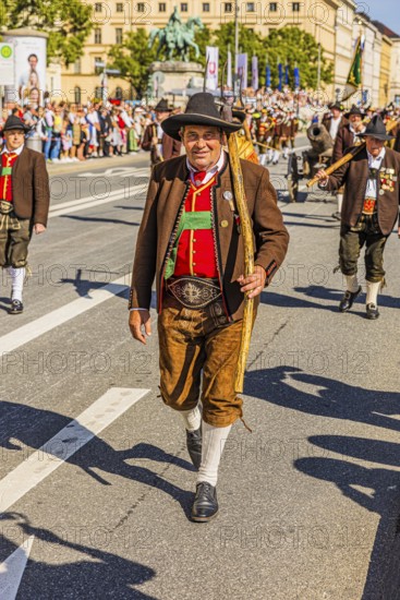 Trachtenverein Letztes Aufgebot 1809 Söllandl, from Söll in Tyrol, Trachten- und Schützenzug, Oktoberfest, Munich, Upper Bavaria, Bavaria, Germany