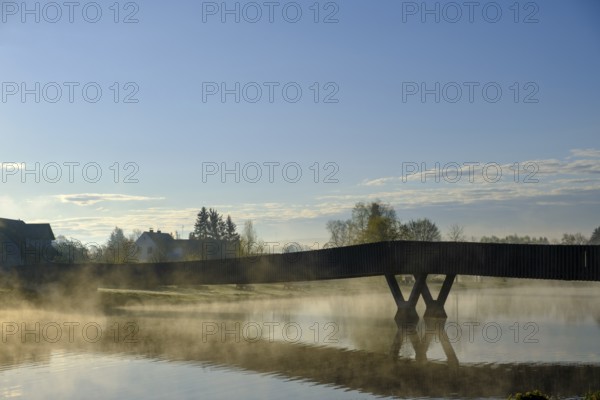 Morning atmosphere, fog at the Fischhof, Fischhofpark, Tirschenreuth, Upper Palatinate, Bavaria, Germany